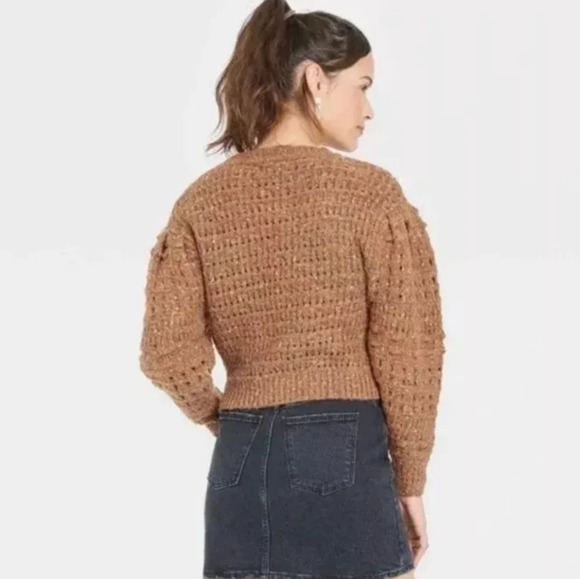 Crocheted Open Knit dropped shoulder Cropped sweater Size Large Brown - Picture 3 of 10